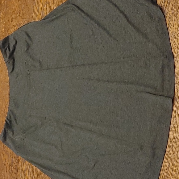 Ladies Sansara Size Medium flared Spandex Skirt - Picture 2 of 5